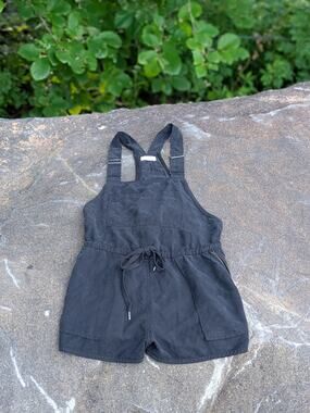 Aritzia Wilfred Free Romper Overalls Women's XS Adjustable Straps Drawstring